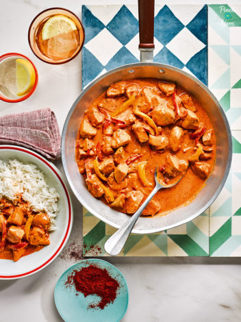 Paprika Chicken pinchofnom.com