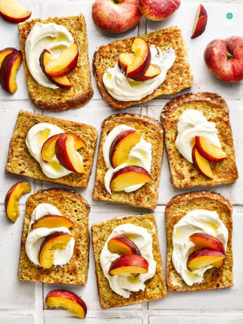 Peaches and Cream French Toast pinchofnom.com