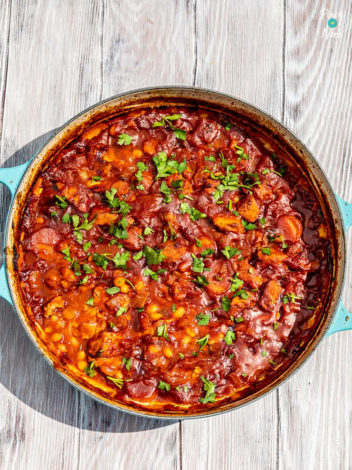 Pork Cassoulet pinchofnom.com