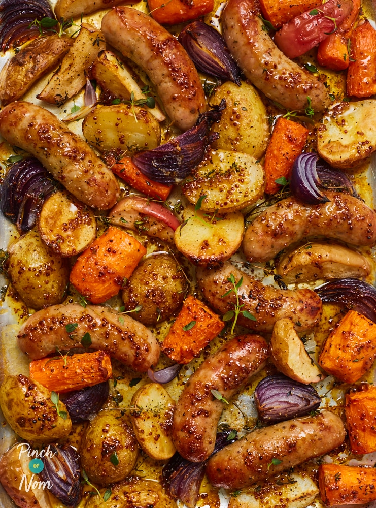 Sausage Traybake - Pinch of Nom Slimming Recipes