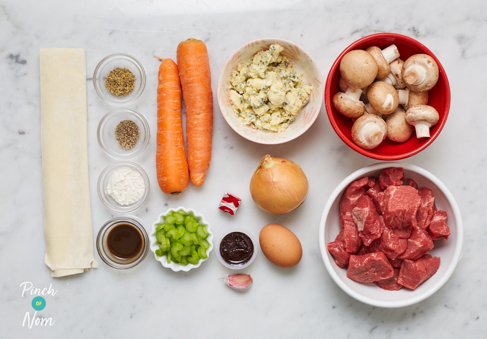 Steak and Stilton Pie - Pinch of Nom Slimming Recipes