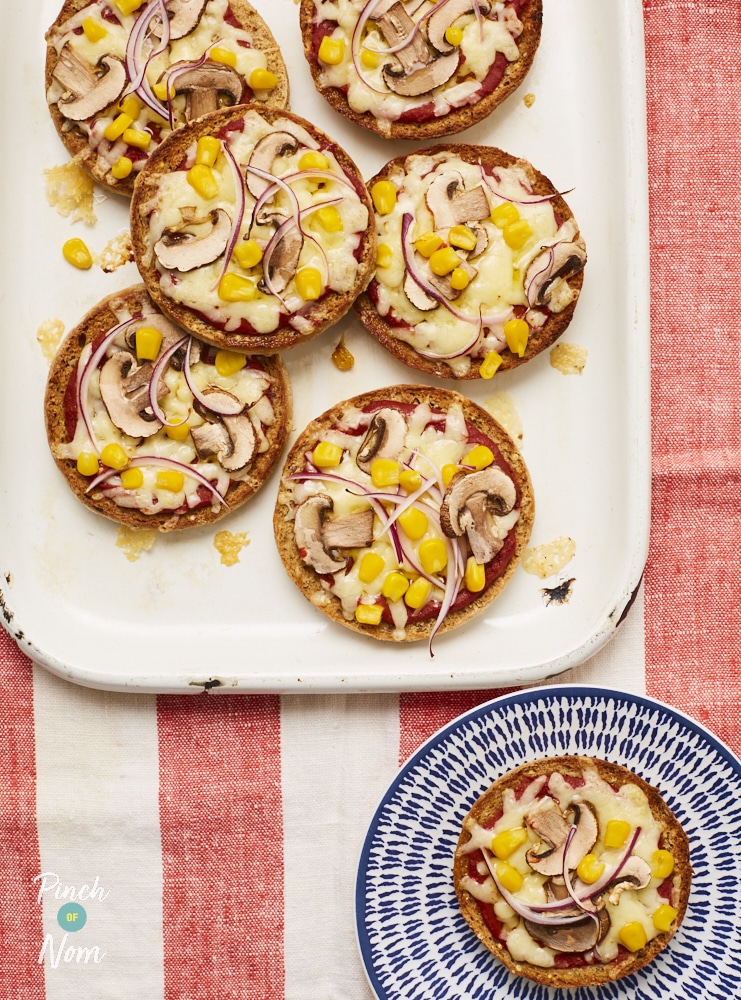 Pizza Muffins - Pinch of Nom Slimming Recipes
