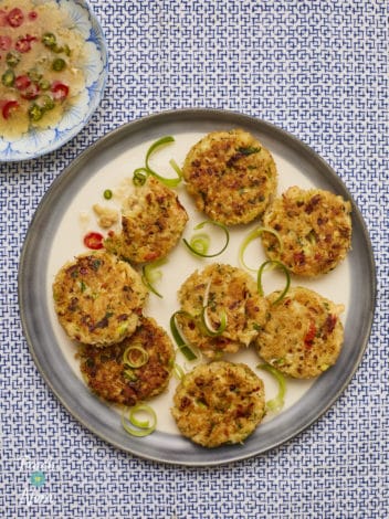 Thai Crab Cakes pinchofnom.com