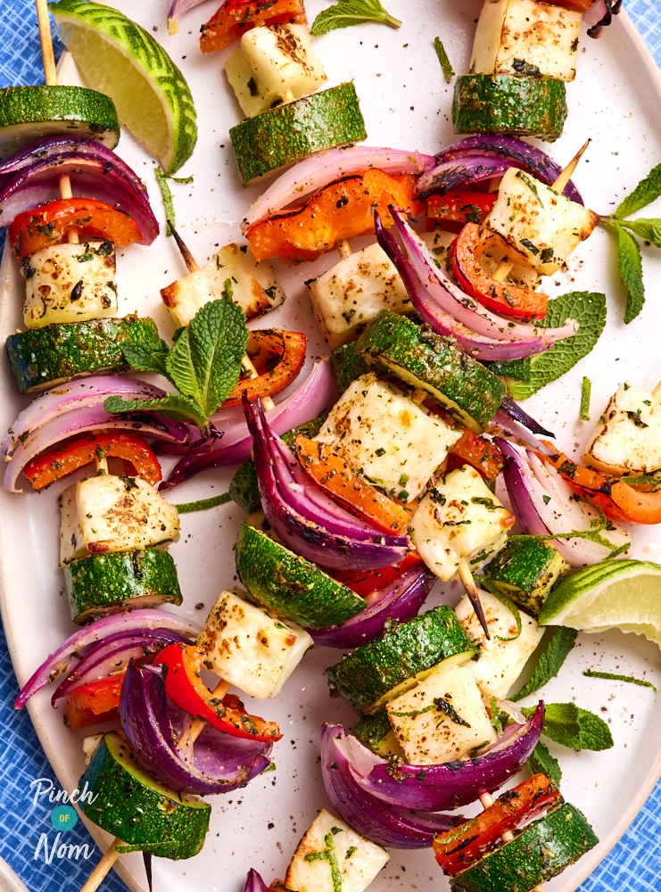 Minty Halloumi and Vegetable Kebabs - Pinch of Nom Slimming Recipes