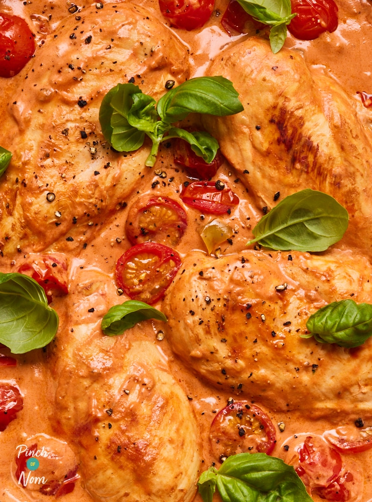 Creamy Tomato Chicken - Pinch of Nom Slimming Recipes