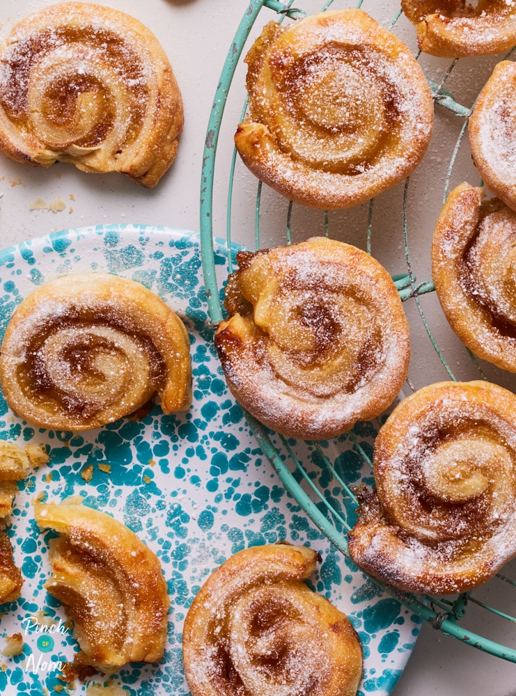 Toffee Apple Swirls - Pinch of Nom Slimming Recipes