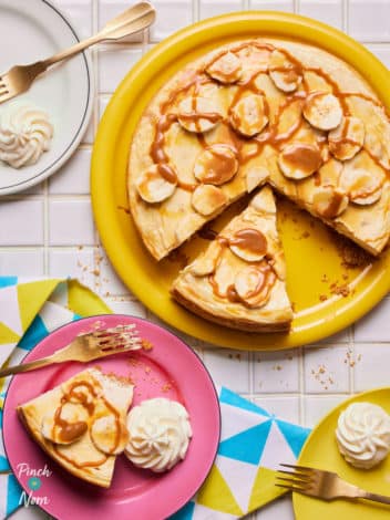 Banoffee Cheesecake pinchofnom.com