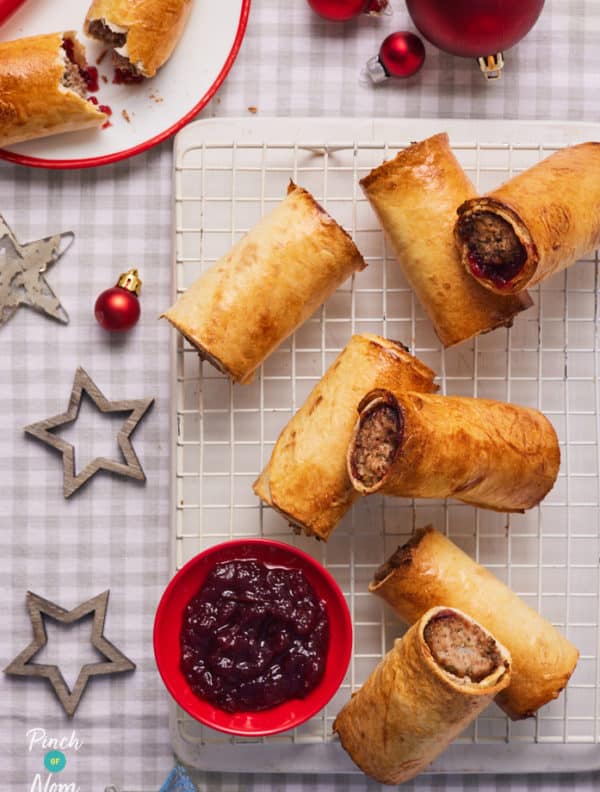 Festive Sausage Rolls pinchofnom.com
