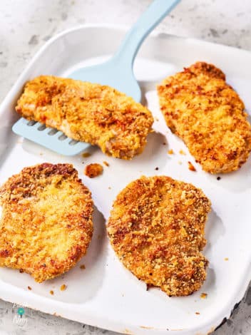 Pork Schnitzel pinchofnom.com