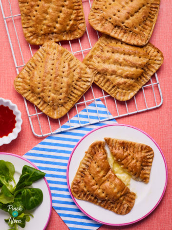 Cheese and Onion Bakes pinchofnom.com