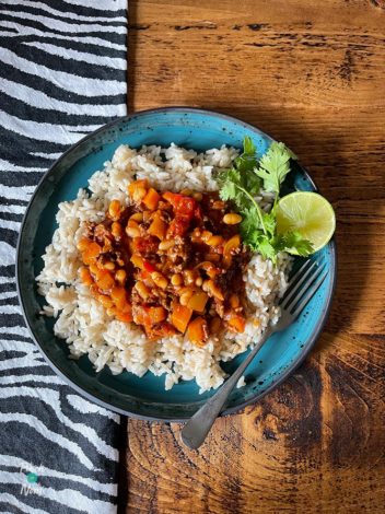 Baked Bean Chilli pinchofnom.com