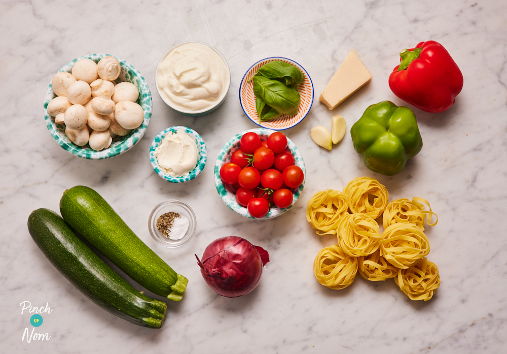 Creamy Tagliatelle with Roasted Vegetables - Pinch of Nom Slimming Recipes