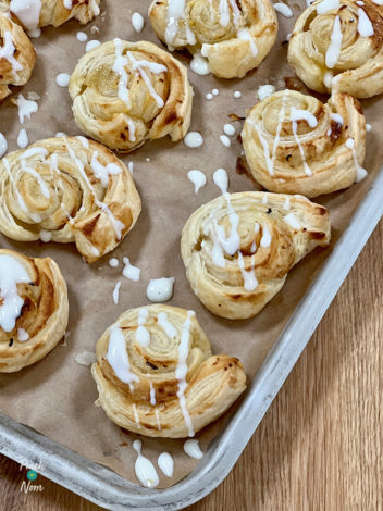Lemon Drizzle Swirls pinchofnom.com