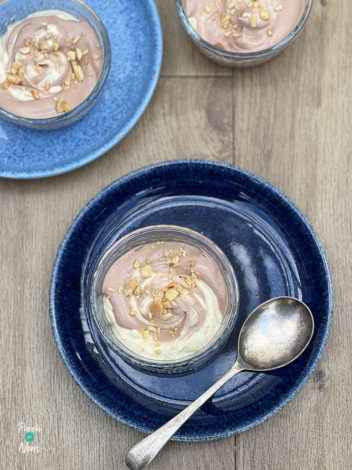 Peanut Butter and Chocolate Mousse pinchofnom.com