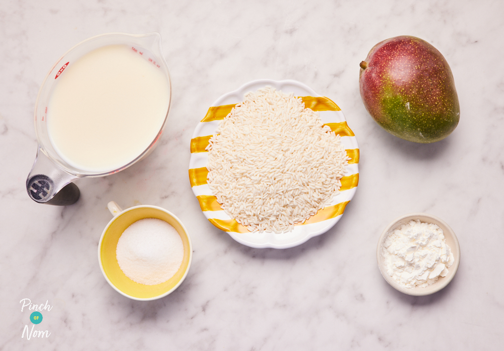 Thai Style Sticky Rice with Mango and Coconut Sauce - Pinch of Nom Slimming Recipes