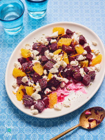 Roasted Beetroot and Rosemary Salad pinchofnom.com