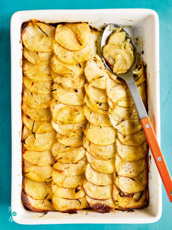 Boulangere Potatoes pinchofnom.com