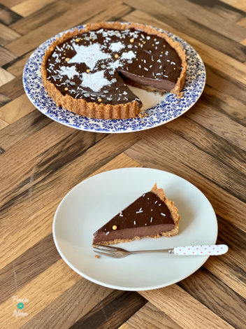 Chocolate and Ginger Tart pinchofnom.com