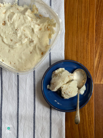 Salted Caramel Froyo pinchofnom.com