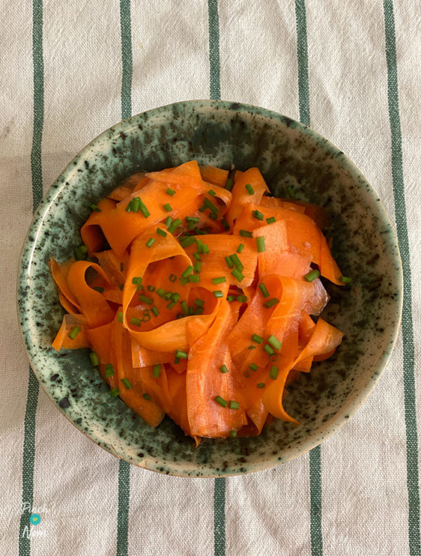 Sweet Carrot and Ginger Slaw pinchofnom.com