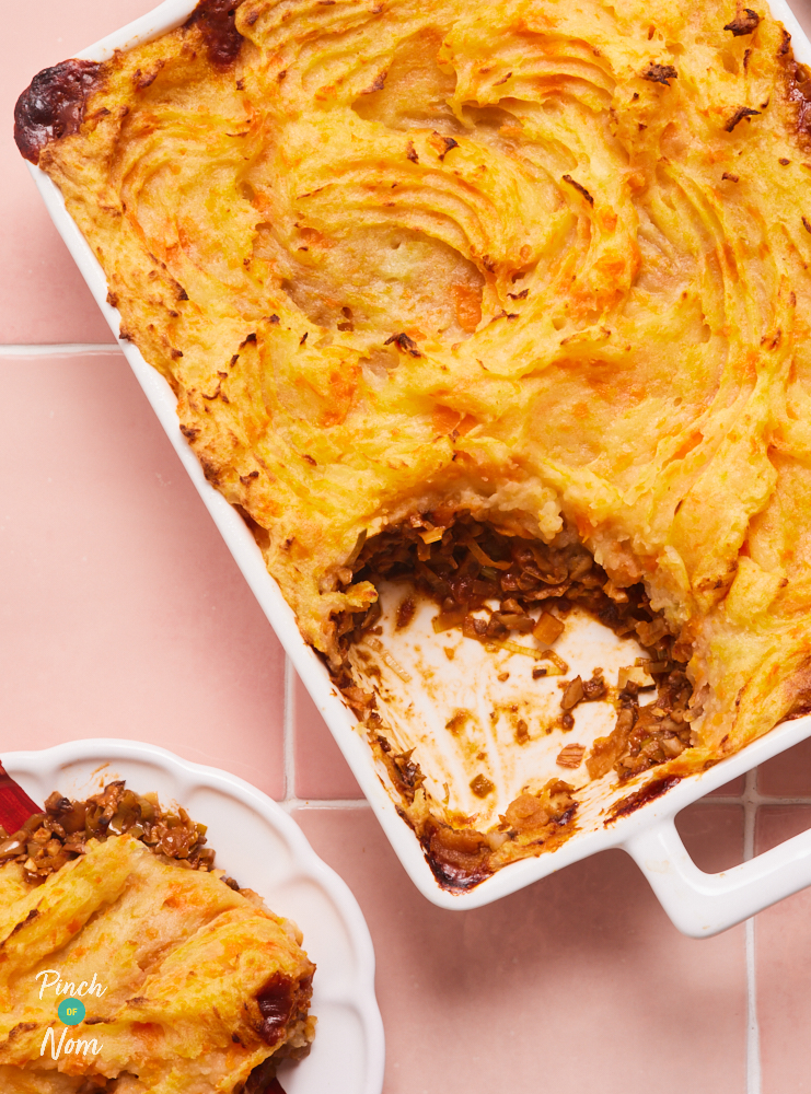 Mushroom and Nut Cottage Pie - Pinch of Nom Slimming Recipes