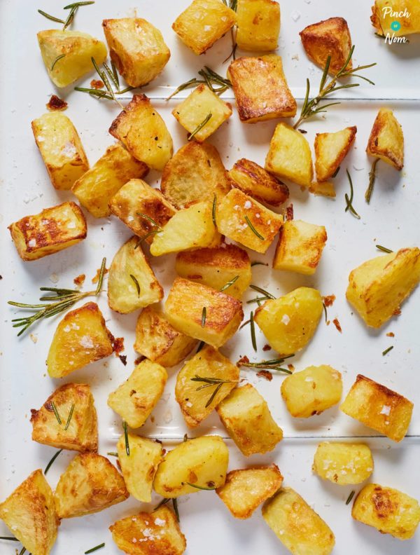 Air Fryer Roast Potatoes pinchofnom.com