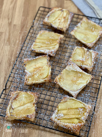 Air Fryer Apple Upside-Down Tarts pinchofnom.com