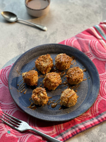 Air Fryer Biscoff Banana Bites pinchofnom.com