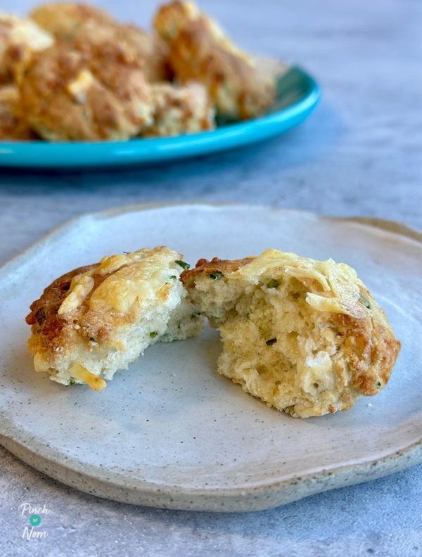 Air Fryer Cheese and Chive Scones pinchofnom.com