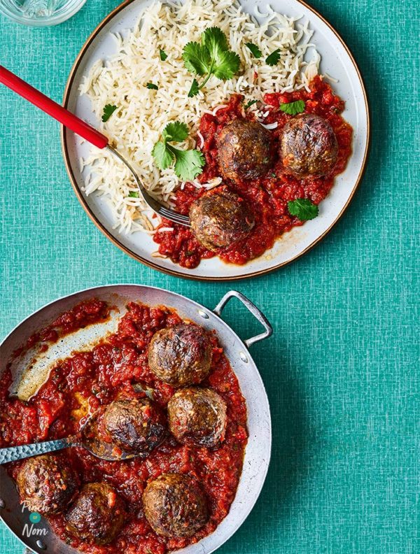 Air Fryer Kofte Meatball Bake pinchofnom.com