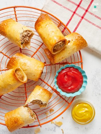 Air Fryer Sausage Rolls pinchofnom.com