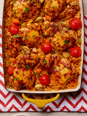 Flava It! Mediterranean-Style Chicken Traybake pinchofnom.com