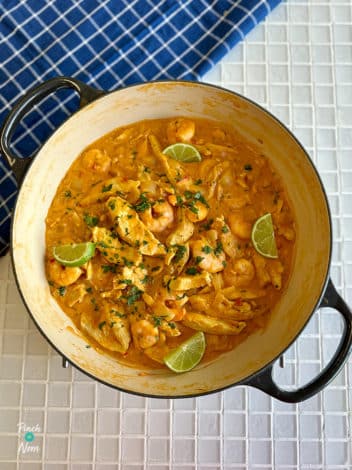 Brazilian-Style Peanut and Lime Chicken Curry pinchofnom.com