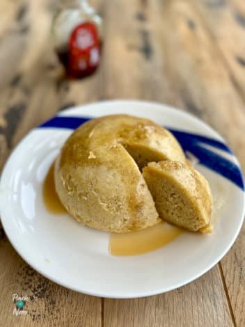 Slow Cooker Steamed Banana Sponge pinchofnom.com
