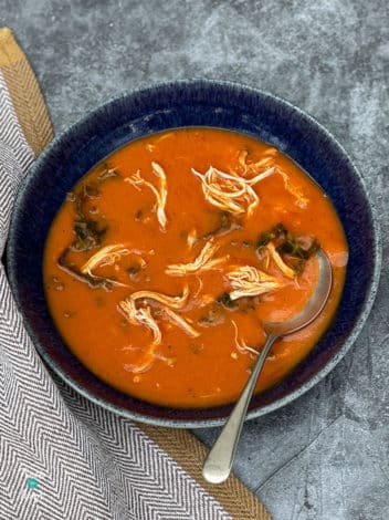 Smoky Chicken and Chorizo Soup pinchofnom.com