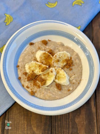 Slow Cooker Banana and Biscoff Rice Pudding pinchofnom.com