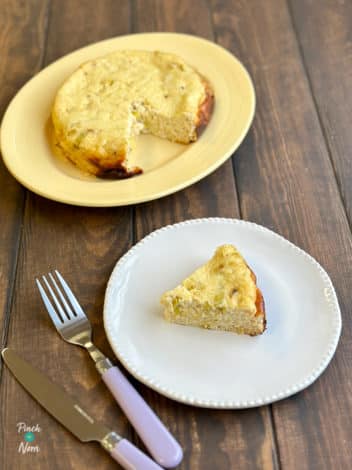 Slow Cooker Cheddar and Leek Quiche pinchofnom.com