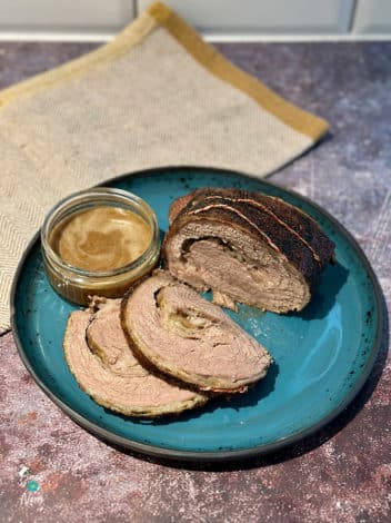 Slow Cooker Peppercorn Brisket pinchofnom.com