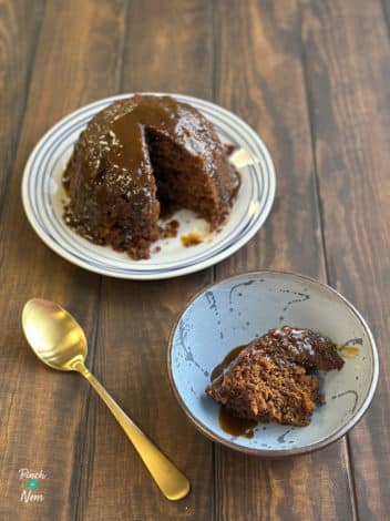 Slow Cooker Toffee Pudding pinchofnom.com