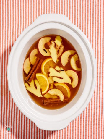 Slow Cooker Winter Punch pinchofnom.com