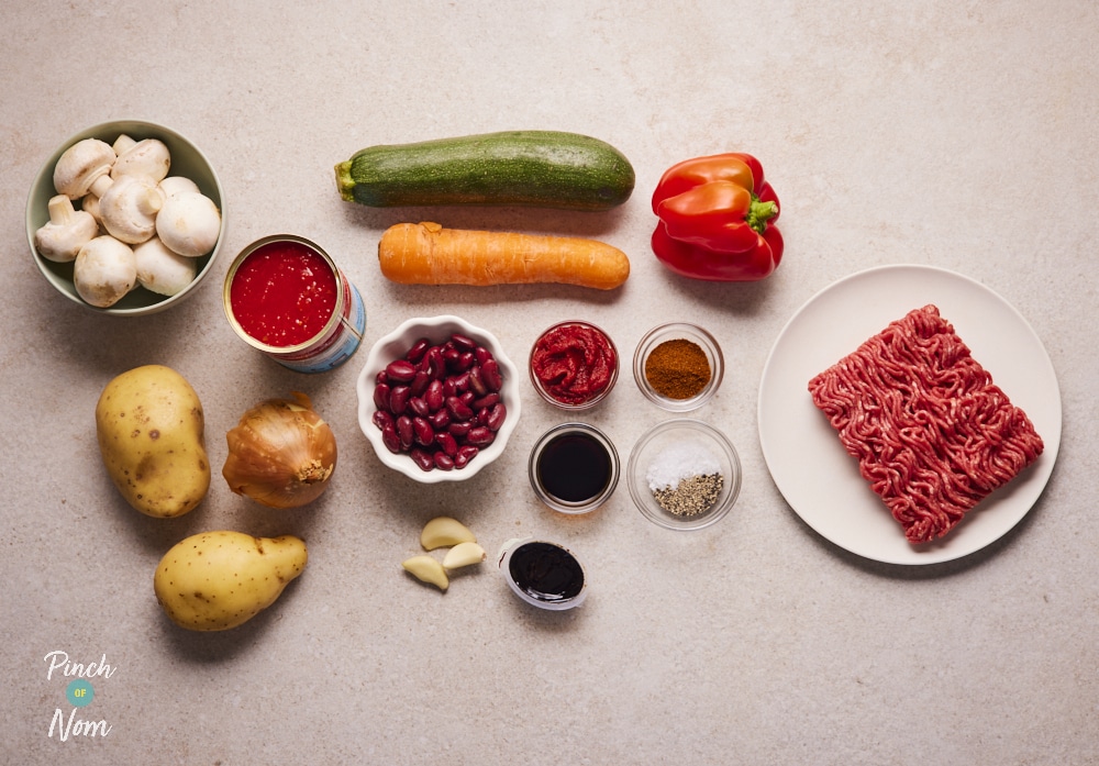 Ingredients for Pinch of Nom Chilli Con Carne Hotpot laid out on counter.
